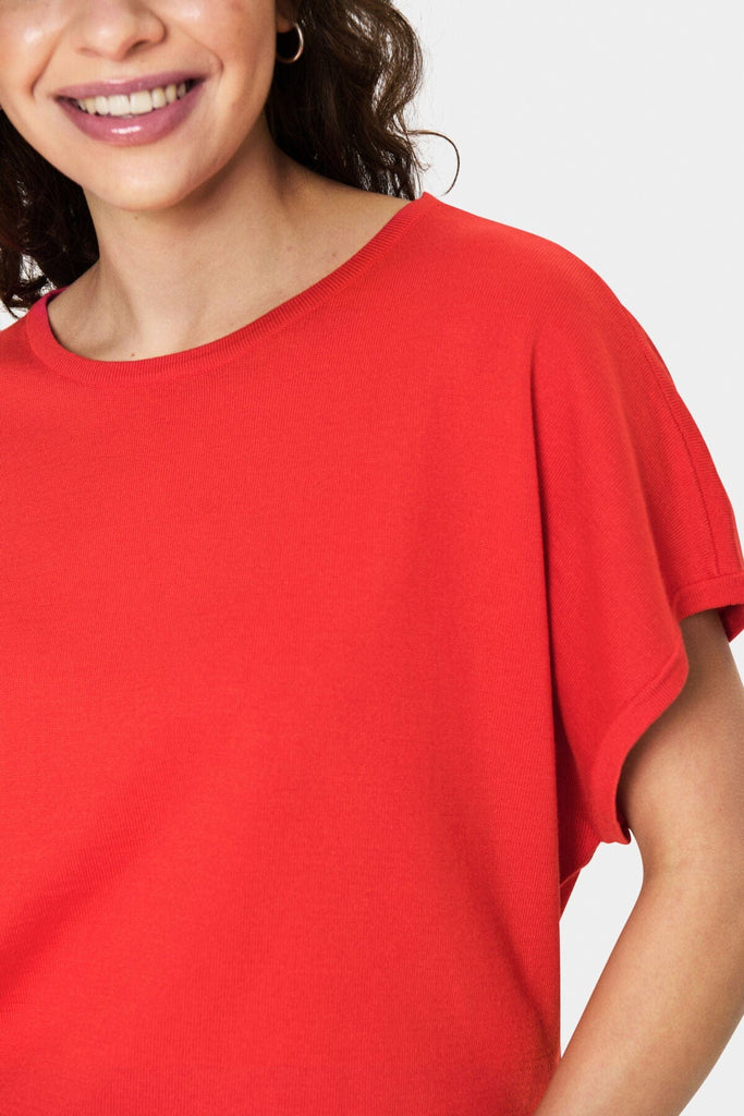 Saint Tropez Sleeveless Light Knit Red
