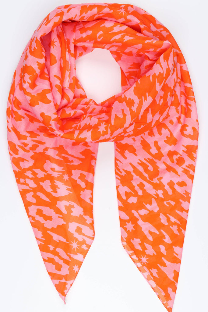 Sarta - Cotton Animal Print Scarf with Star Detail in Pink - One-size One-size