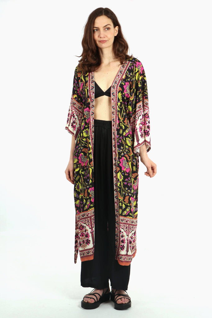Sarta - Vintage Floral & Butterfly Print Long Kimono Robe in Black One-size (8-18)
